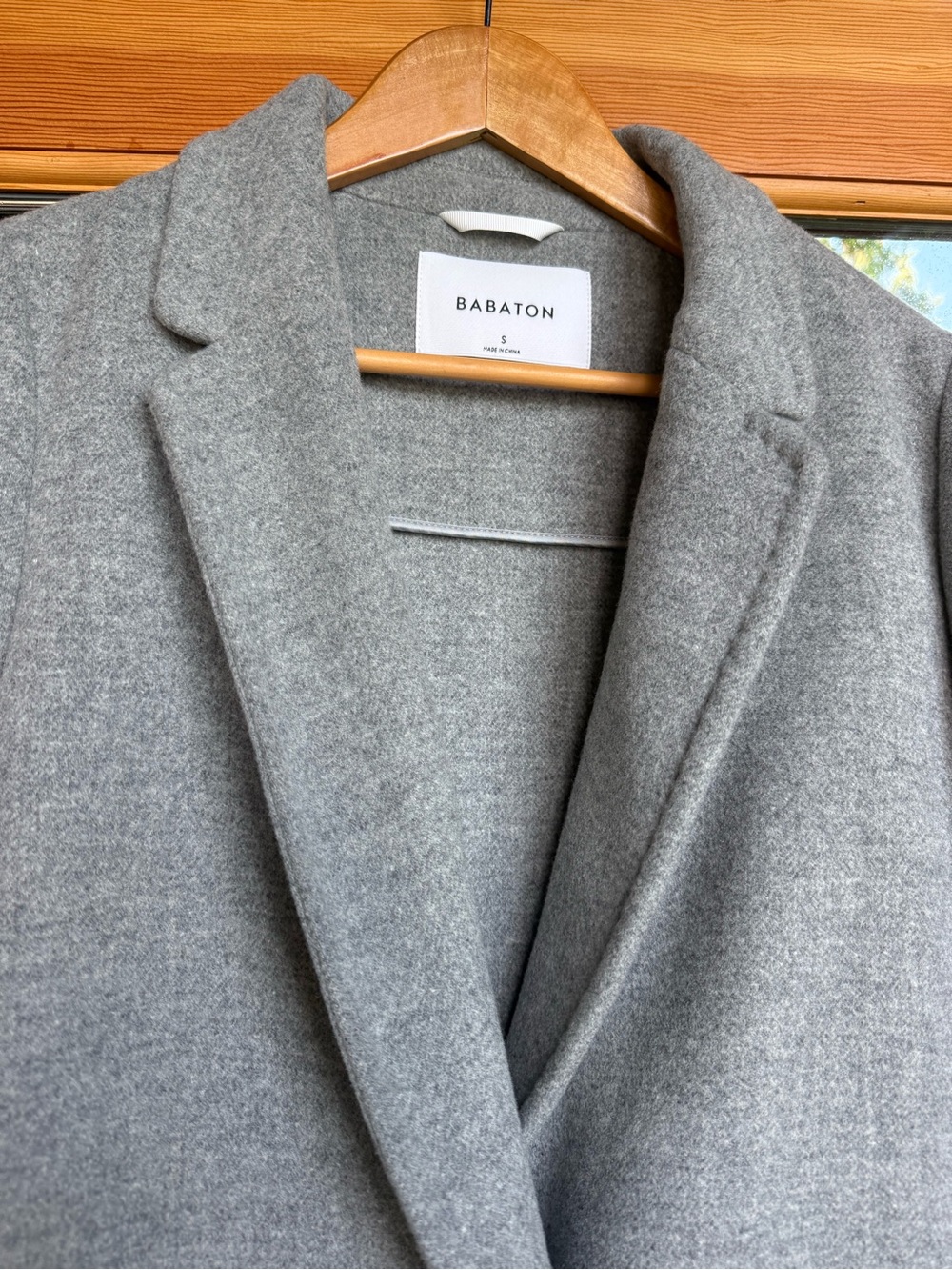 Aritzia Babaton The Stedman Coat Size S Virgin Wool in Light Heather Grey - Picture 8 of 10